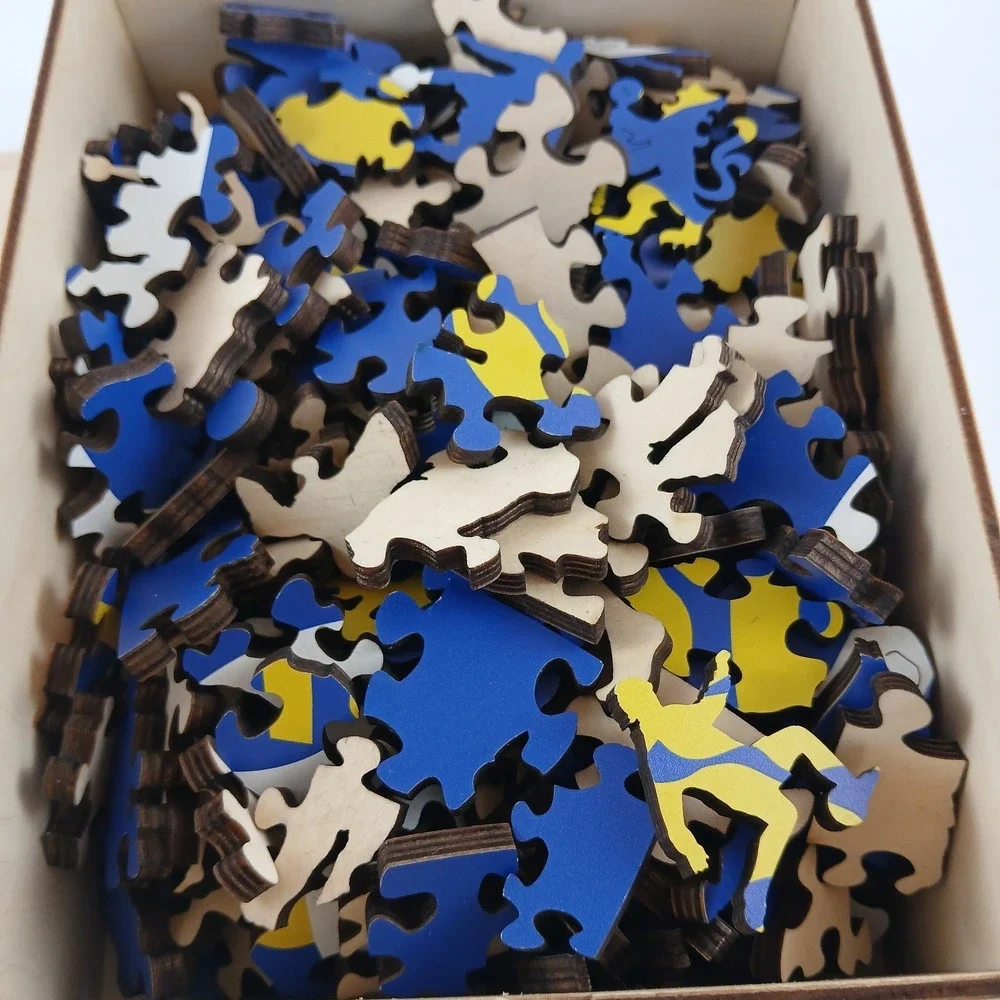 2023 Chelsea FC Retro Crest Wooden Puzzle + Stamford‎ Bridge Puzzle Set Complete